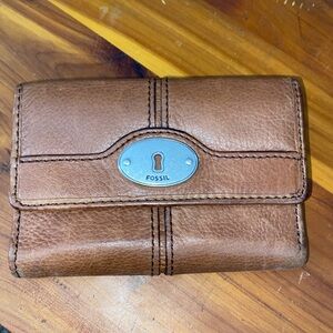 FOSSIL Leather wallet
